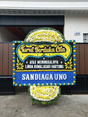Papan Bunga Duka di Ngadiluwih
